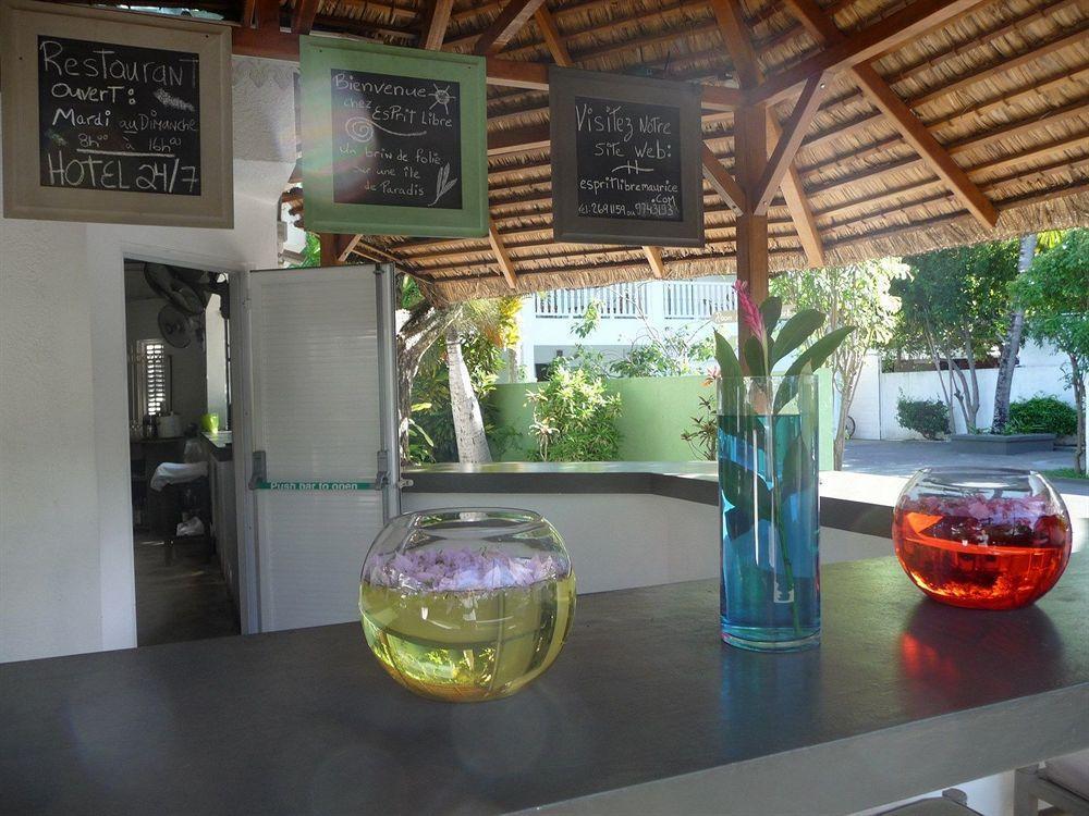 Esprit Libre Restaurant & Guest House Гран-Бе Екстер'єр фото